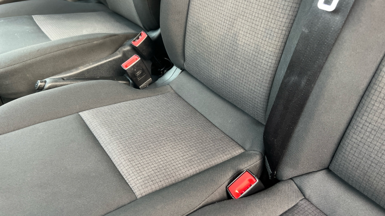 Ford Transit Custom 280 L1 Diesel Fwd 2.0 EcoBlue 105ps Low Roof Leader Van